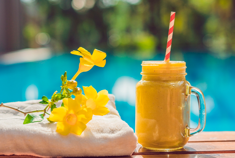 Travel through the flavours of our smoothies, discover the destinations